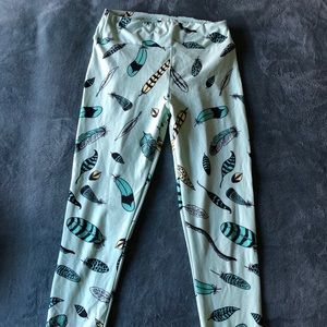 Feather leggings